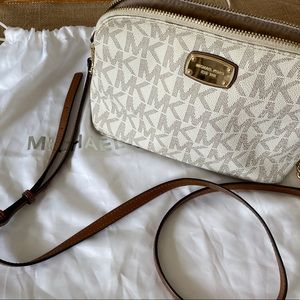 Michael Kors vanilla dome crossbody